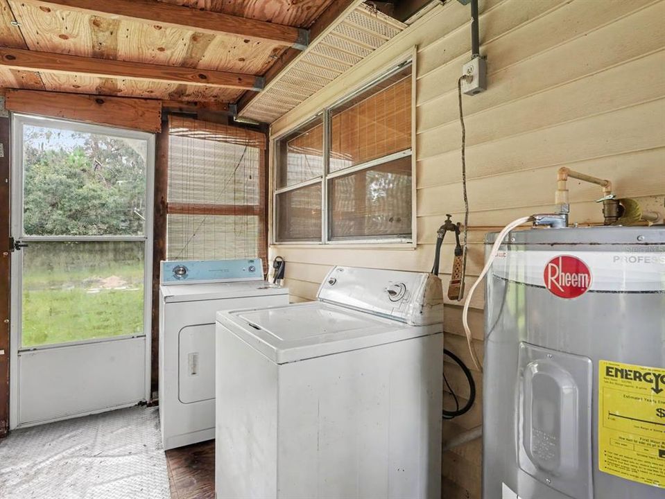 На продажу: $75,000 (1 спален, 1 ванн, 614 Квадратных фут)
