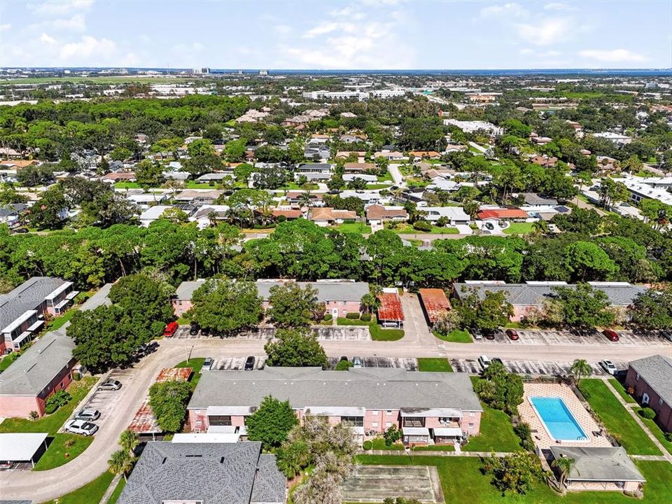 For Sale: $120,000 (2 beds, 2 baths, 940 Square Feet)