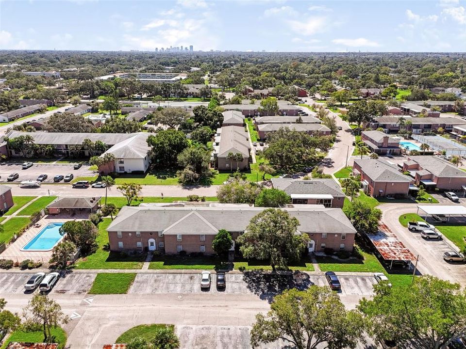 For Sale: $120,000 (2 beds, 2 baths, 940 Square Feet)