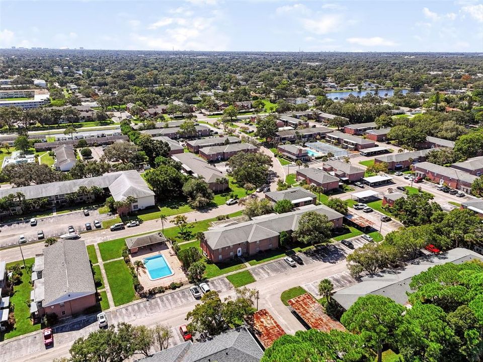 For Sale: $120,000 (2 beds, 2 baths, 940 Square Feet)