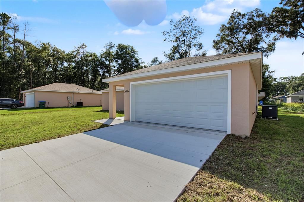 For Sale: $265,000 (3 beds, 2 baths, 1348 Square Feet)