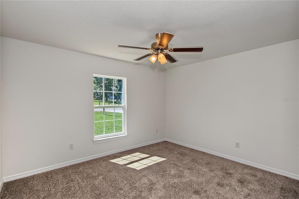 For Sale: $265,000 (3 beds, 2 baths, 1348 Square Feet)