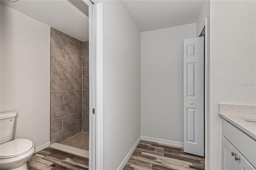 For Sale: $265,000 (3 beds, 2 baths, 1348 Square Feet)