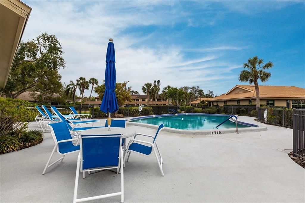 For Sale: $199,000 (2 beds, 2 baths, 1281 Square Feet)