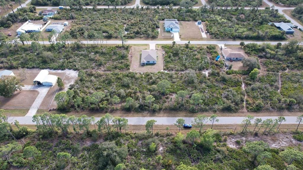 На продажу: $19,999 (0.23 acres)