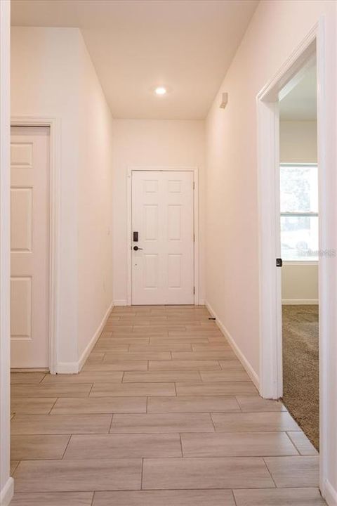 For Rent: $2,950 (4 beds, 2 baths, 1738 Square Feet)