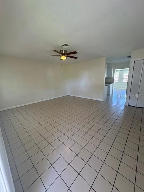 For Rent: $2,200 (3 beds, 1 baths, 1084 Square Feet)