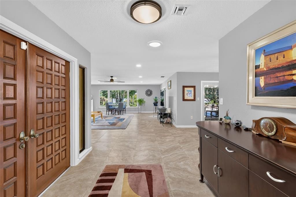 For Sale: $1,399,500 (3 beds, 2 baths, 3903 Square Feet)