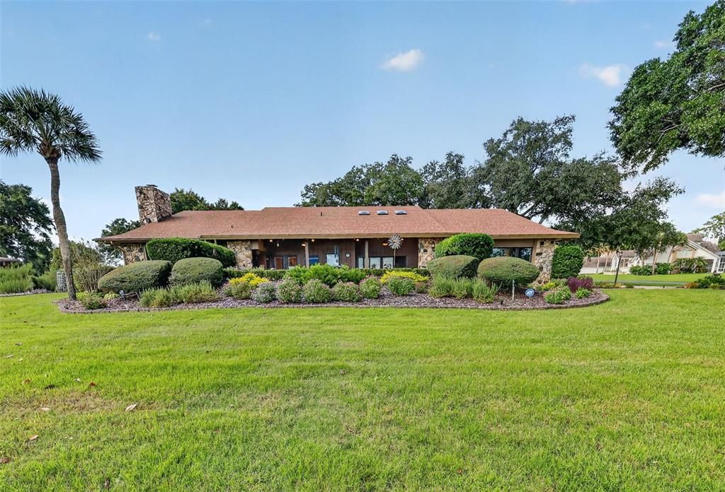 For Sale: $1,399,500 (3 beds, 2 baths, 3903 Square Feet)
