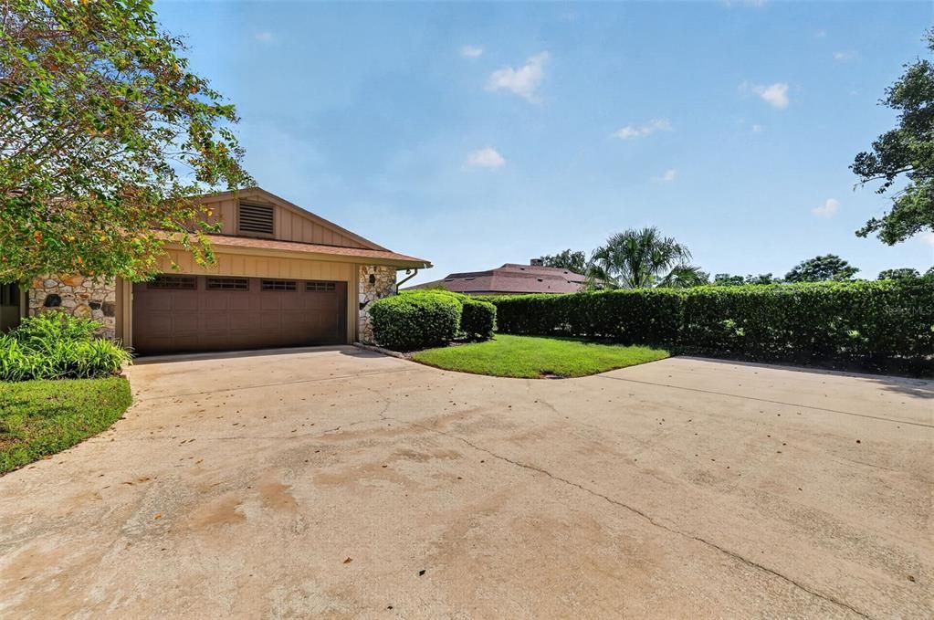 For Sale: $1,399,500 (3 beds, 2 baths, 3903 Square Feet)