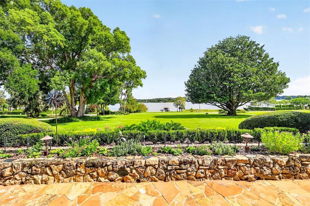 For Sale: $1,399,500 (3 beds, 2 baths, 3903 Square Feet)