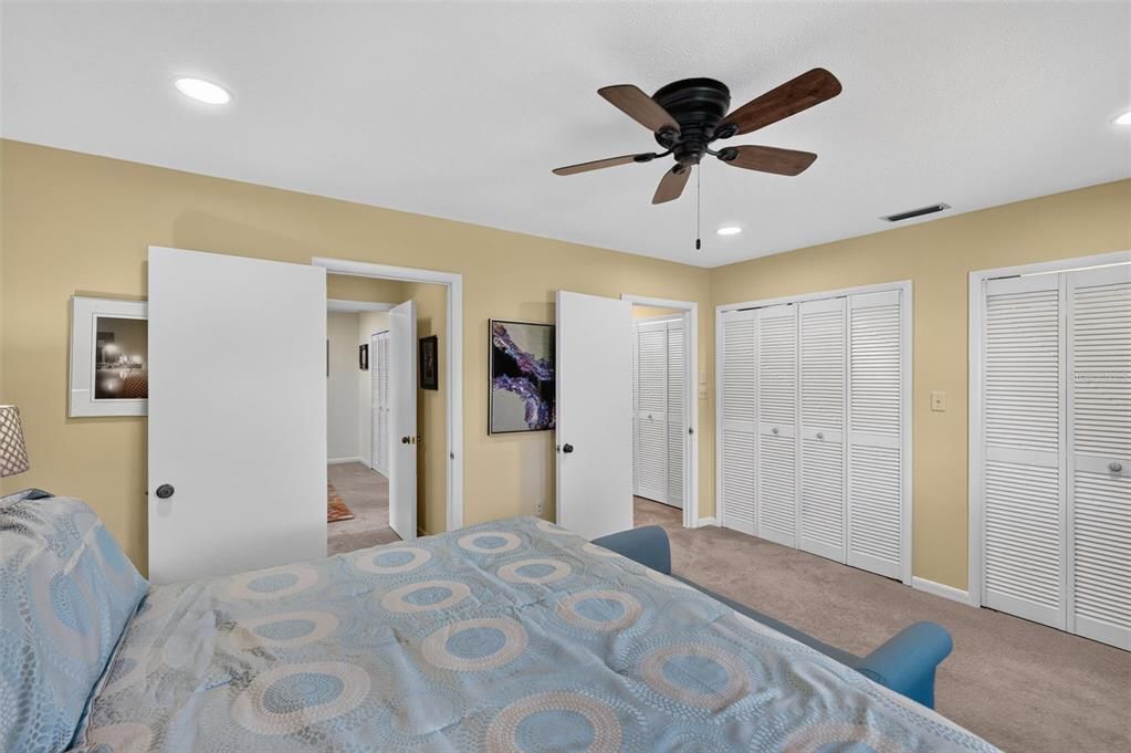 For Sale: $1,399,500 (3 beds, 2 baths, 3903 Square Feet)