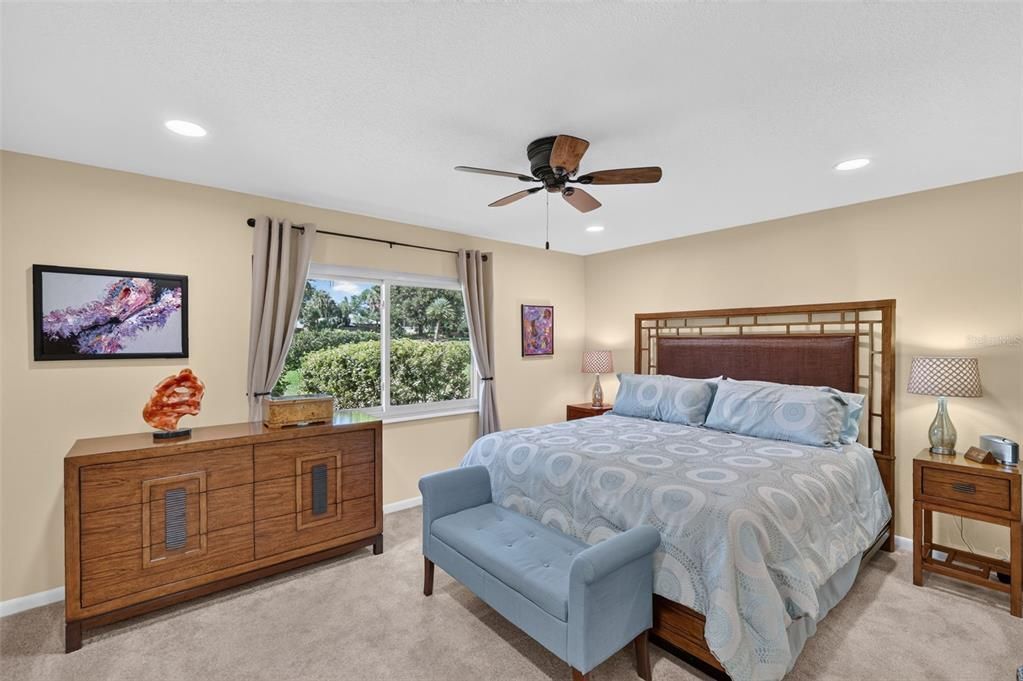 For Sale: $1,399,500 (3 beds, 2 baths, 3903 Square Feet)