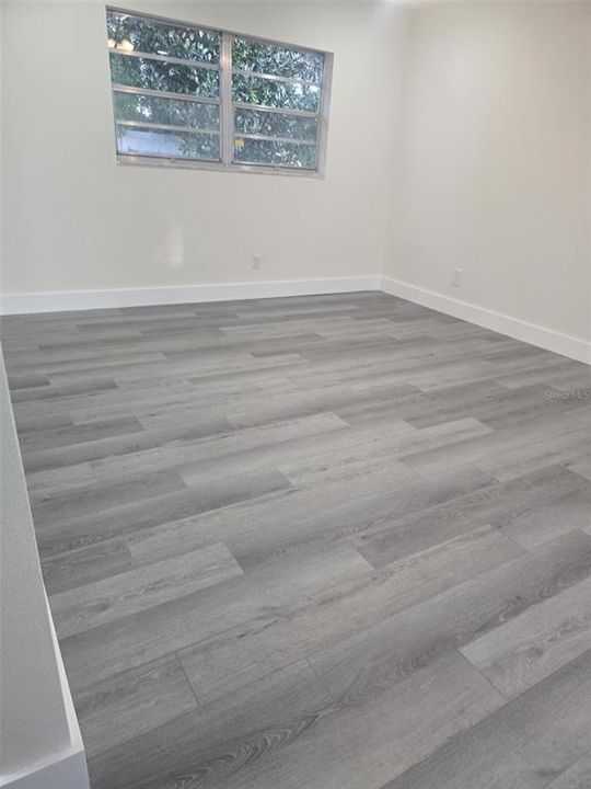 For Sale: $585,900 (3 beds, 2 baths, 1812 Square Feet)