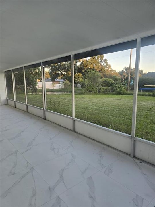For Sale: $585,900 (3 beds, 2 baths, 1812 Square Feet)