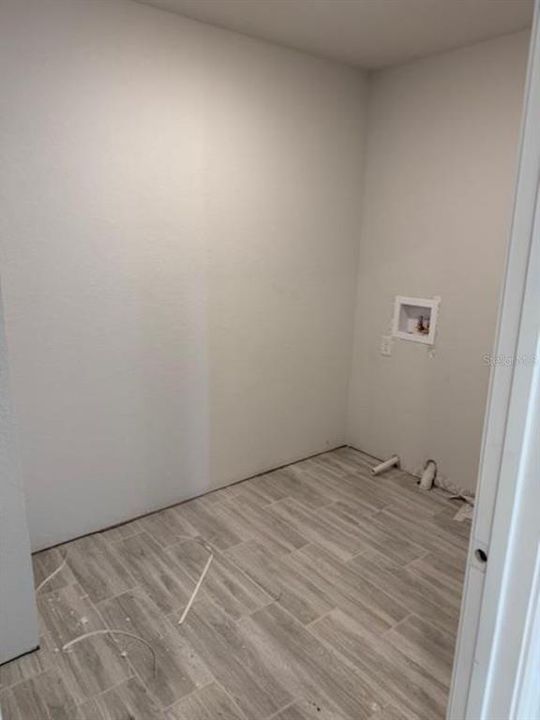 En Venta: $314,450 (4 camas, 2 baños, 2202 Pies cuadrados)
