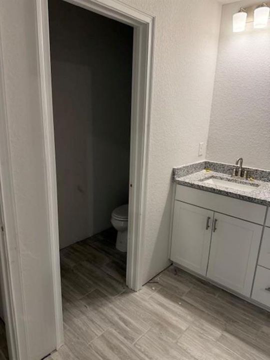 En Venta: $314,450 (4 camas, 2 baños, 2202 Pies cuadrados)