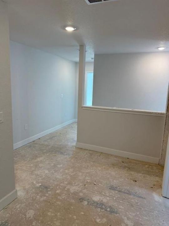 En Venta: $314,450 (4 camas, 2 baños, 2202 Pies cuadrados)