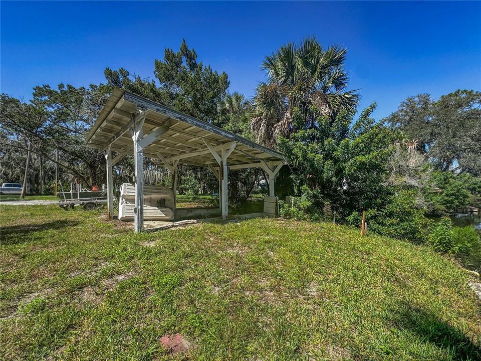 待售: $225,000 (0.20 acres)