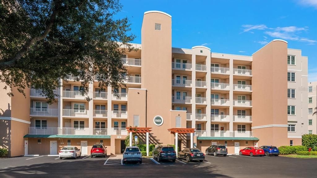 En Venta: $469,900 (3 camas, 2 baños, 1801 Pies cuadrados)