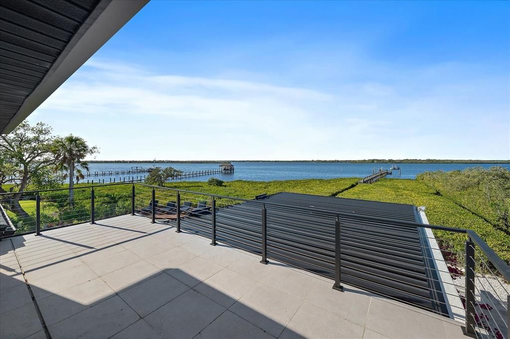 For Sale: $4,750,000 (5 beds, 5 baths, 4823 Square Feet)