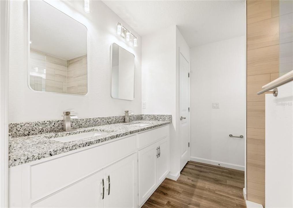 En Venta: $315,000 (3 camas, 2 baños, 1500 Pies cuadrados)