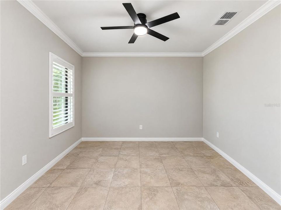 For Sale: $550,000 (5 beds, 4 baths, 3354 Square Feet)