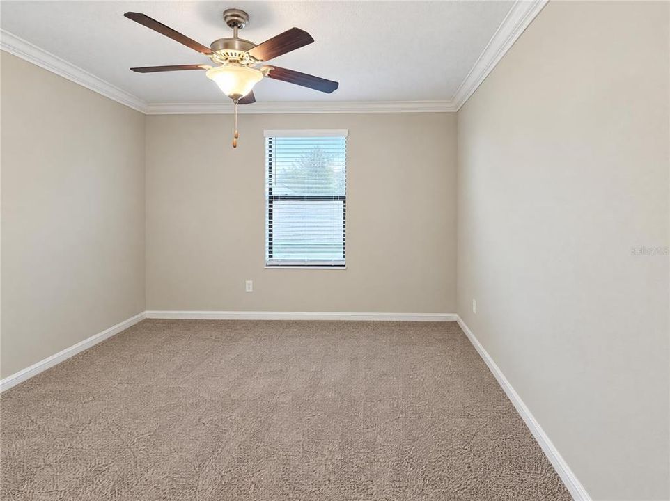 For Sale: $550,000 (5 beds, 4 baths, 3354 Square Feet)