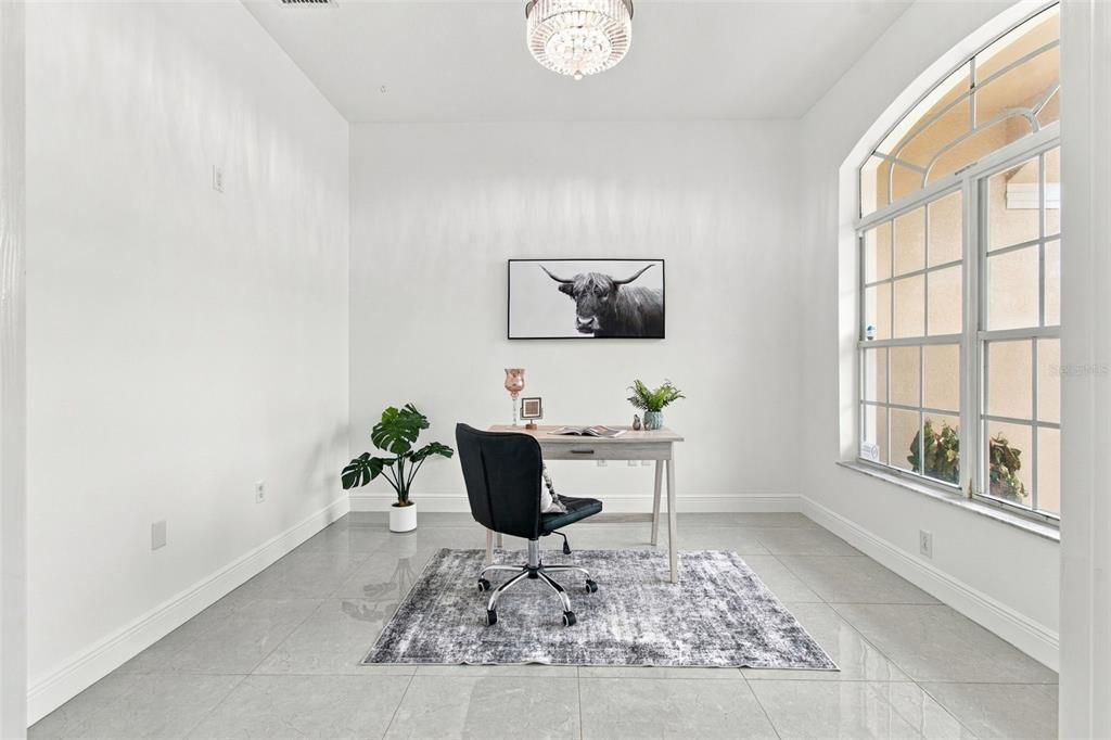 En Venta: $569,000 (5 camas, 3 baños, 3032 Pies cuadrados)