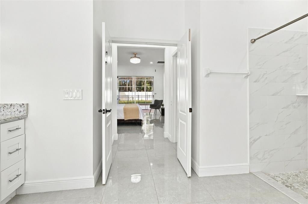 En Venta: $569,000 (5 camas, 3 baños, 3032 Pies cuadrados)