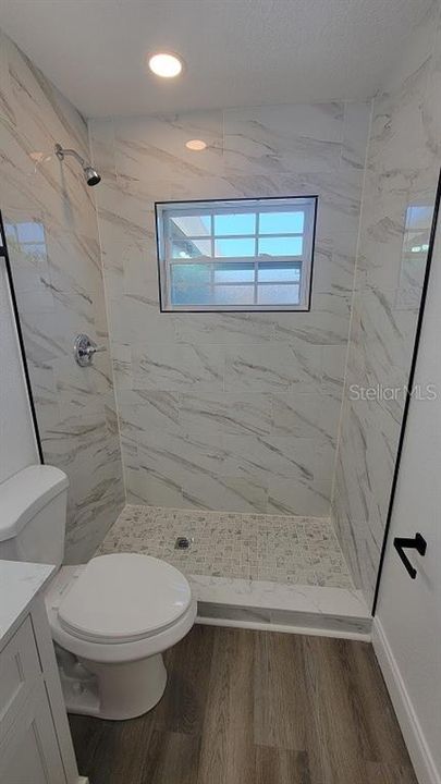 For Rent: $1,750 (3 beds, 2 baths, 1384 Square Feet)