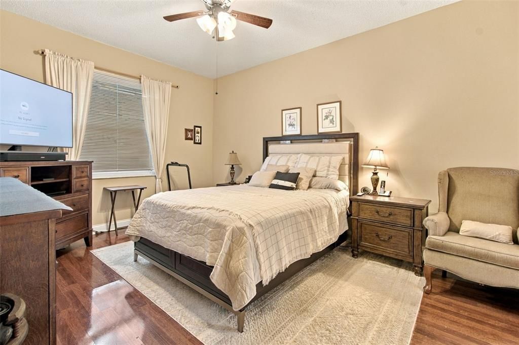 En Venta: $385,000 (3 camas, 2 baños, 1530 Pies cuadrados)