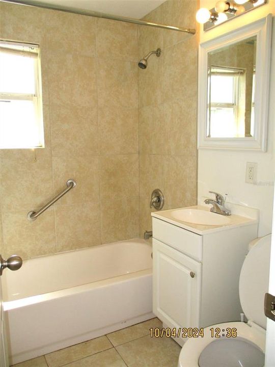 For Sale: $219,900 (2 beds, 0 baths, 930 Square Feet)