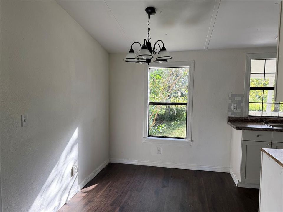En Venta: $160,000 (3 camas, 2 baños, 908 Pies cuadrados)