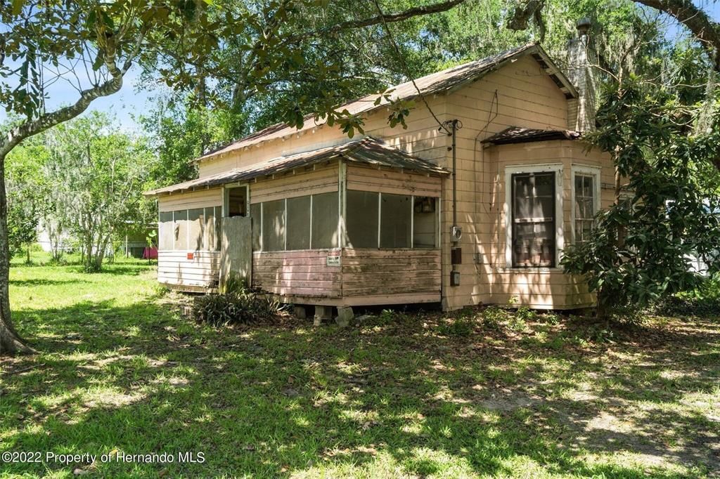 En Venta: $160,000 (3 camas, 2 baños, 908 Pies cuadrados)