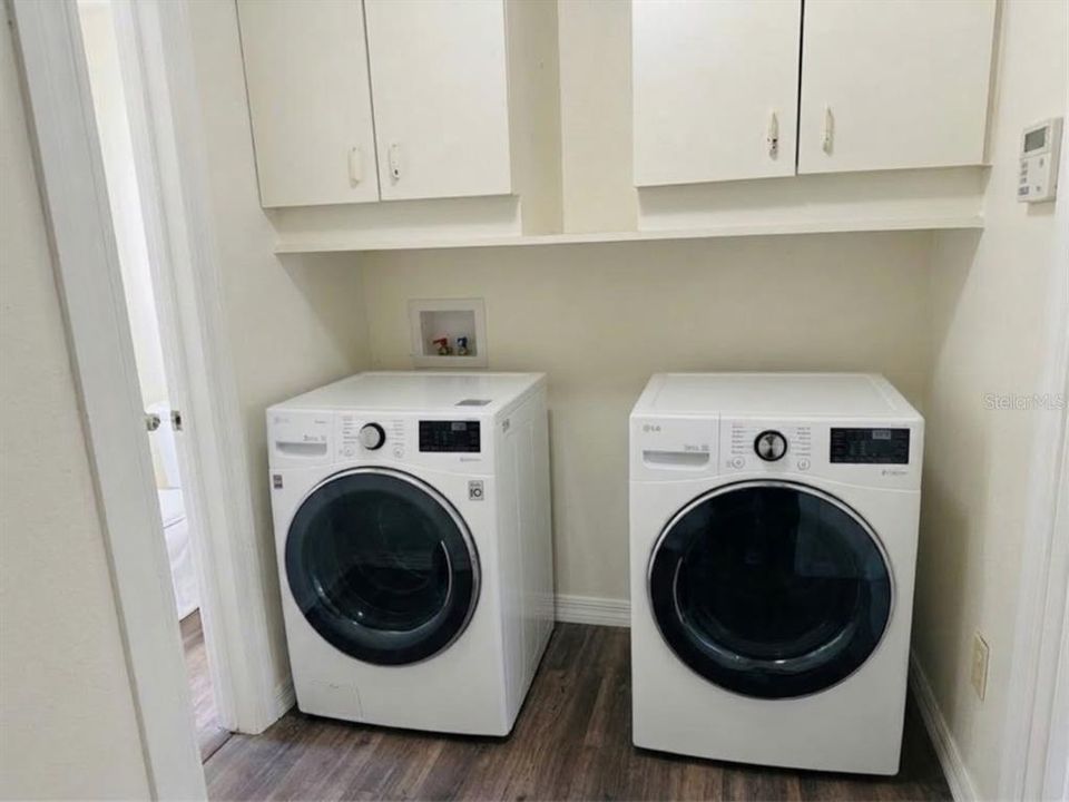 En Venta: $160,000 (3 camas, 2 baños, 908 Pies cuadrados)