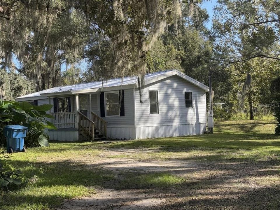 En Venta: $160,000 (3 camas, 2 baños, 908 Pies cuadrados)