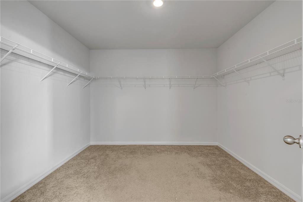 For Sale: $369,900 (4 beds, 2 baths, 2420 Square Feet)