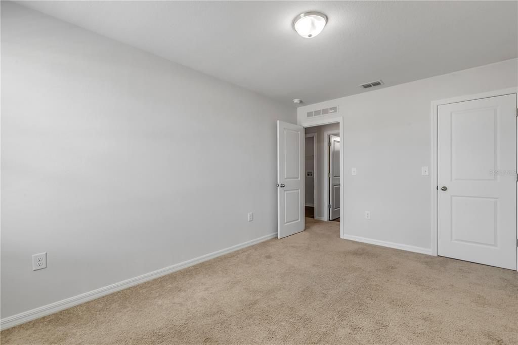 For Sale: $369,900 (4 beds, 2 baths, 2420 Square Feet)