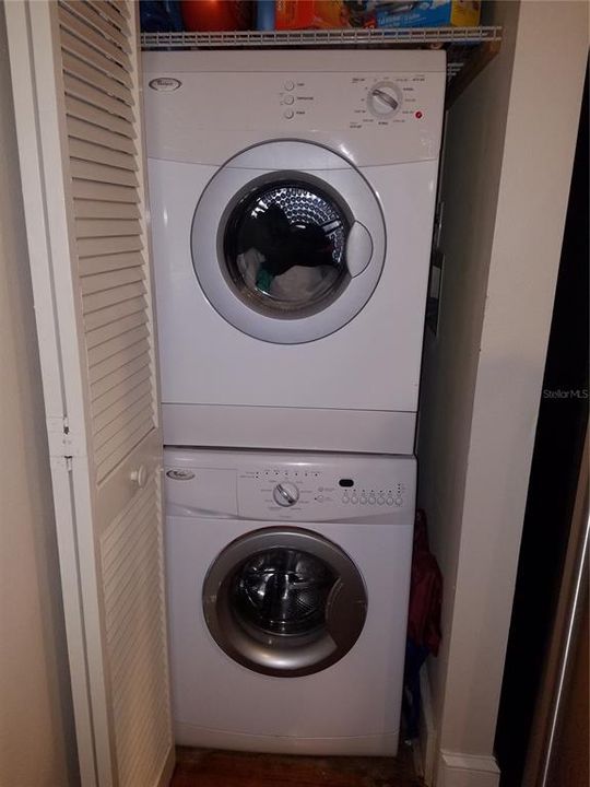 En Renta: $2,050 (2 camas, 2 baños, 1020 Pies cuadrados)