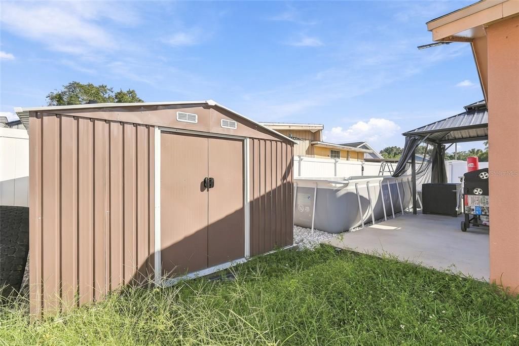 For Sale: $365,000 (3 beds, 2 baths, 1082 Square Feet)