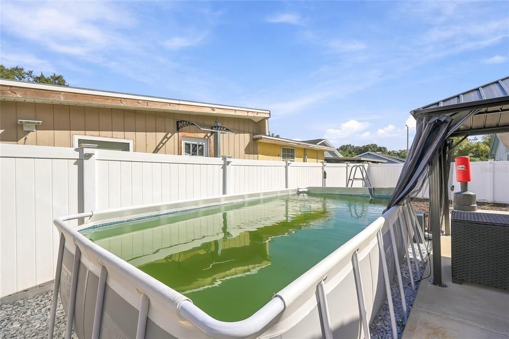 For Sale: $365,000 (3 beds, 2 baths, 1082 Square Feet)