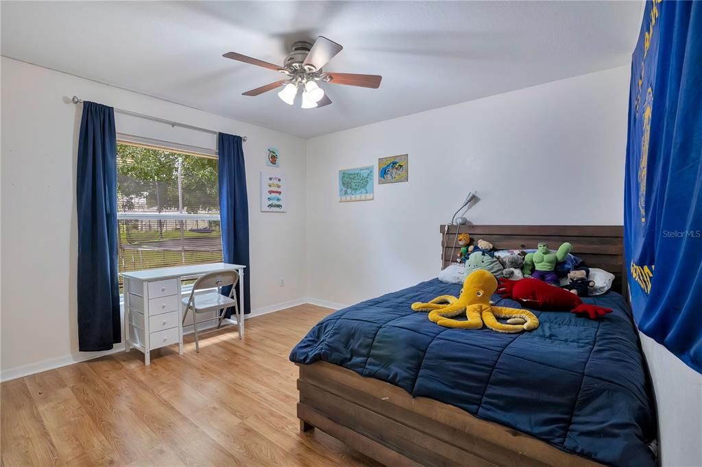 For Sale: $439,000 (3 beds, 2 baths, 1706 Square Feet)