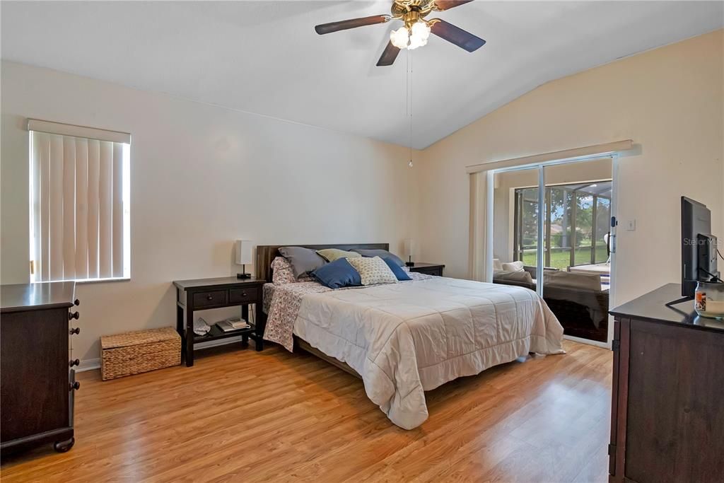 For Sale: $439,000 (3 beds, 2 baths, 1706 Square Feet)