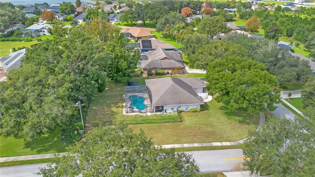 For Sale: $439,000 (3 beds, 2 baths, 1706 Square Feet)