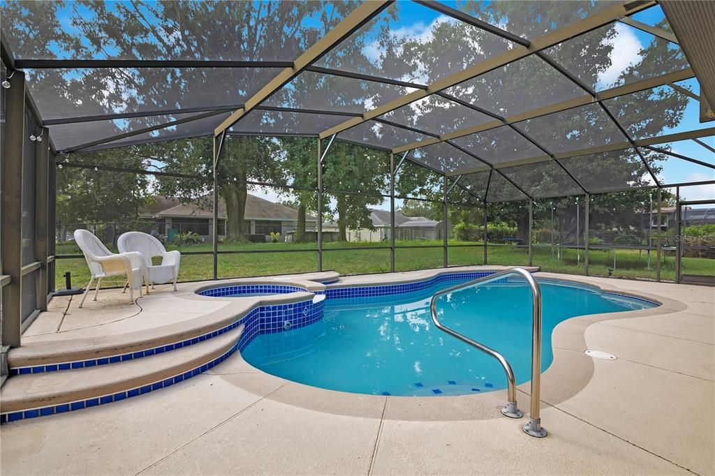 For Sale: $439,000 (3 beds, 2 baths, 1706 Square Feet)