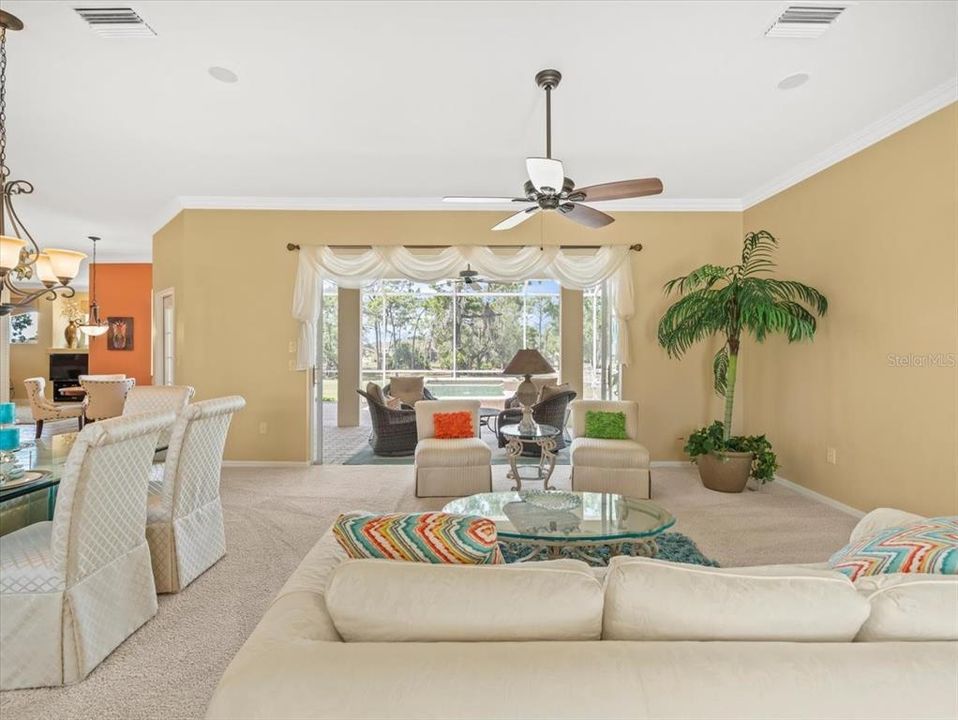 For Rent: $2,500 (4 beds, 3 baths, 2463 Square Feet)