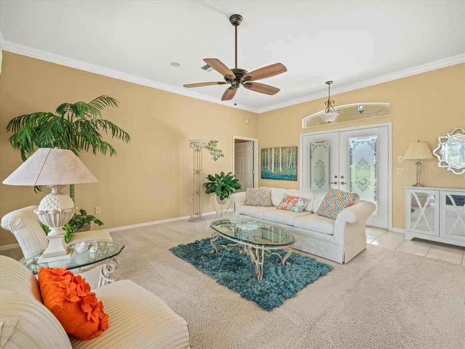For Rent: $2,500 (4 beds, 3 baths, 2463 Square Feet)