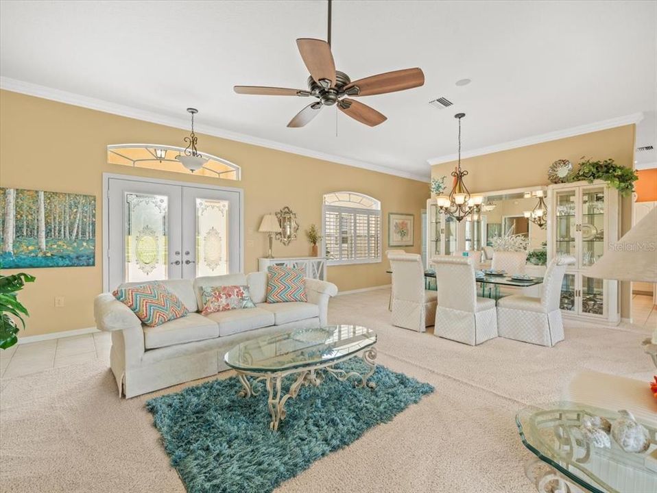For Rent: $2,500 (4 beds, 3 baths, 2463 Square Feet)