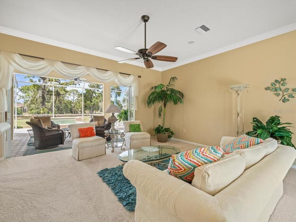 For Rent: $2,500 (4 beds, 3 baths, 2463 Square Feet)